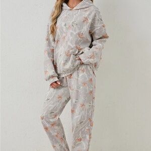 Women Camo Sweatsuits Set 2 Piece Grey Camo Size S